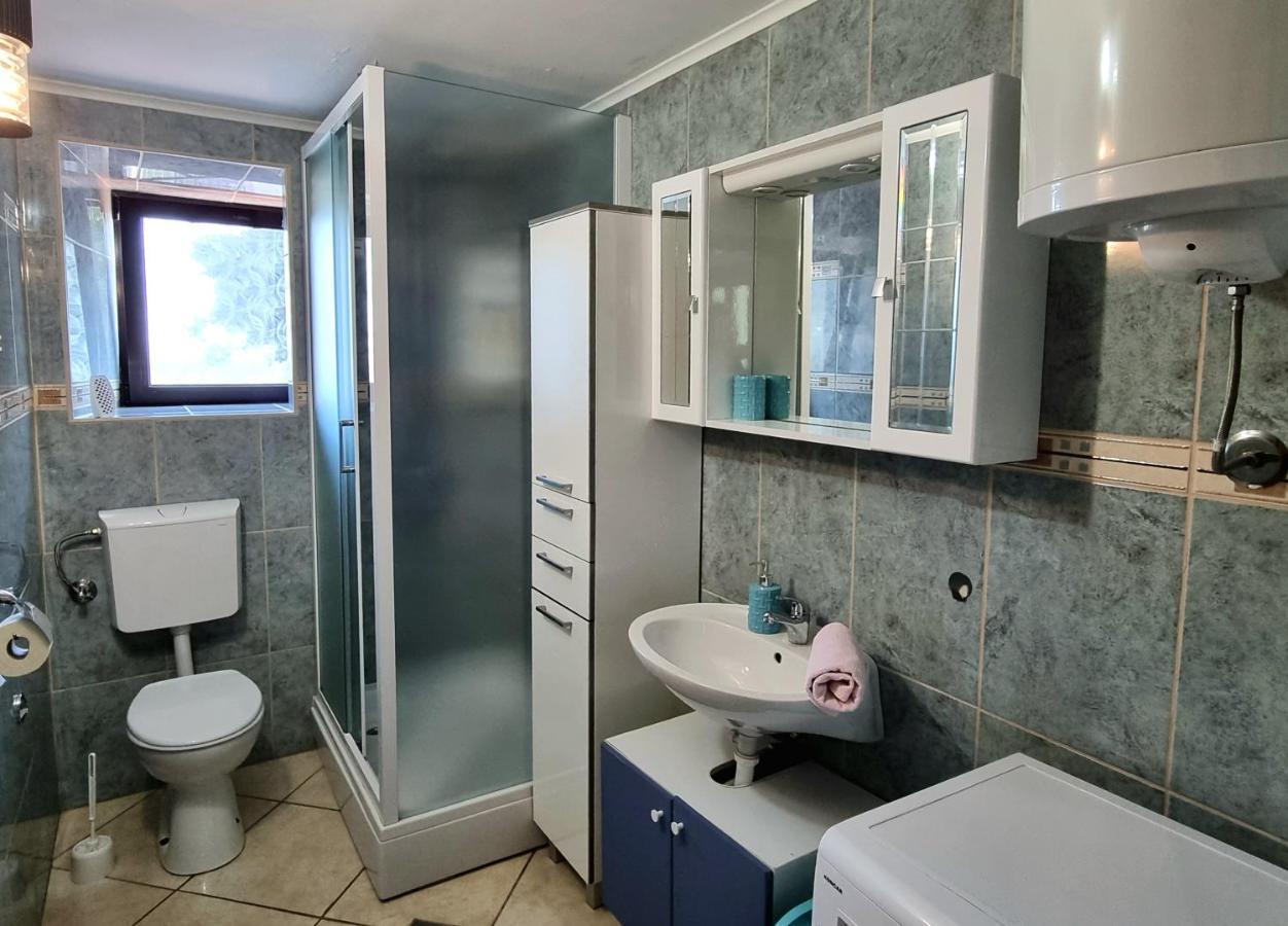 Apartment Melanie Skrbčići Exteriör bild