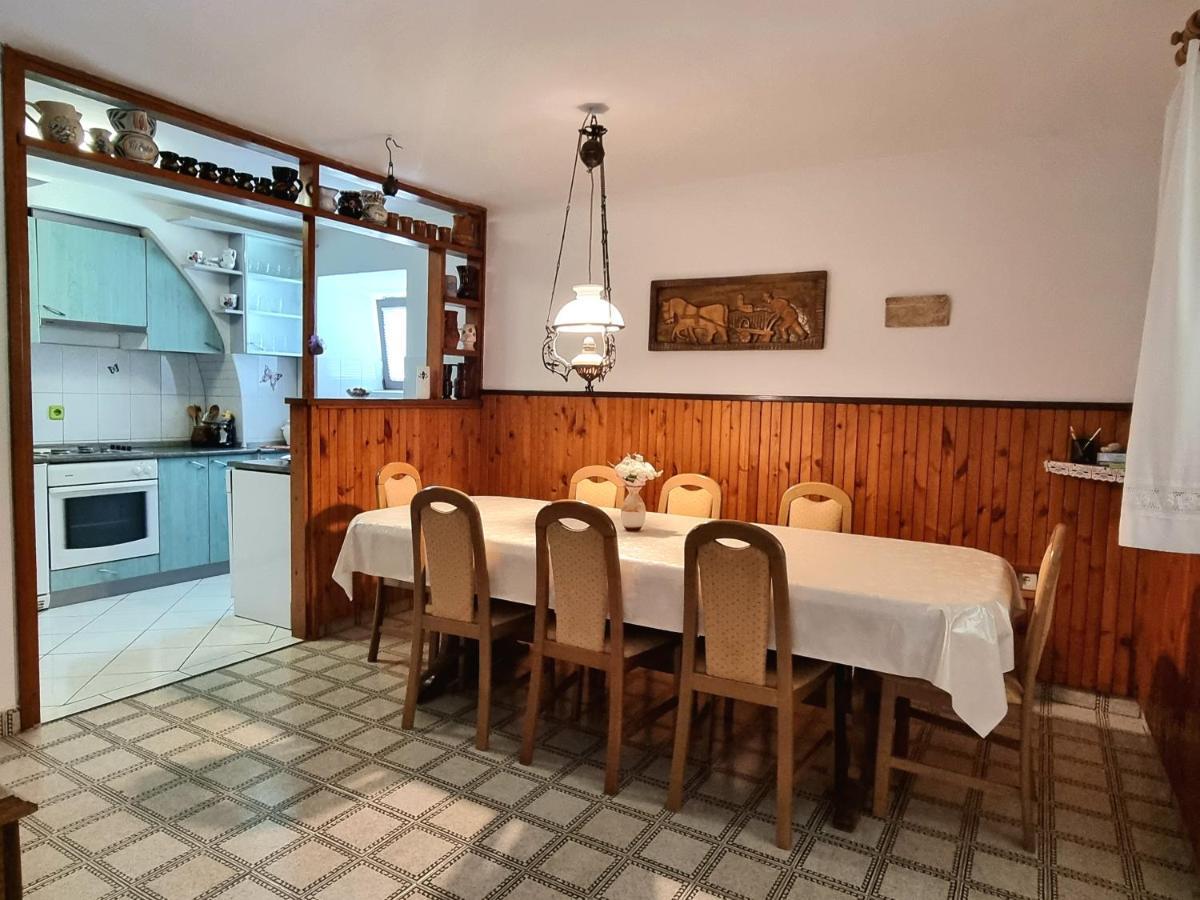 Apartment Melanie Skrbčići Exteriör bild