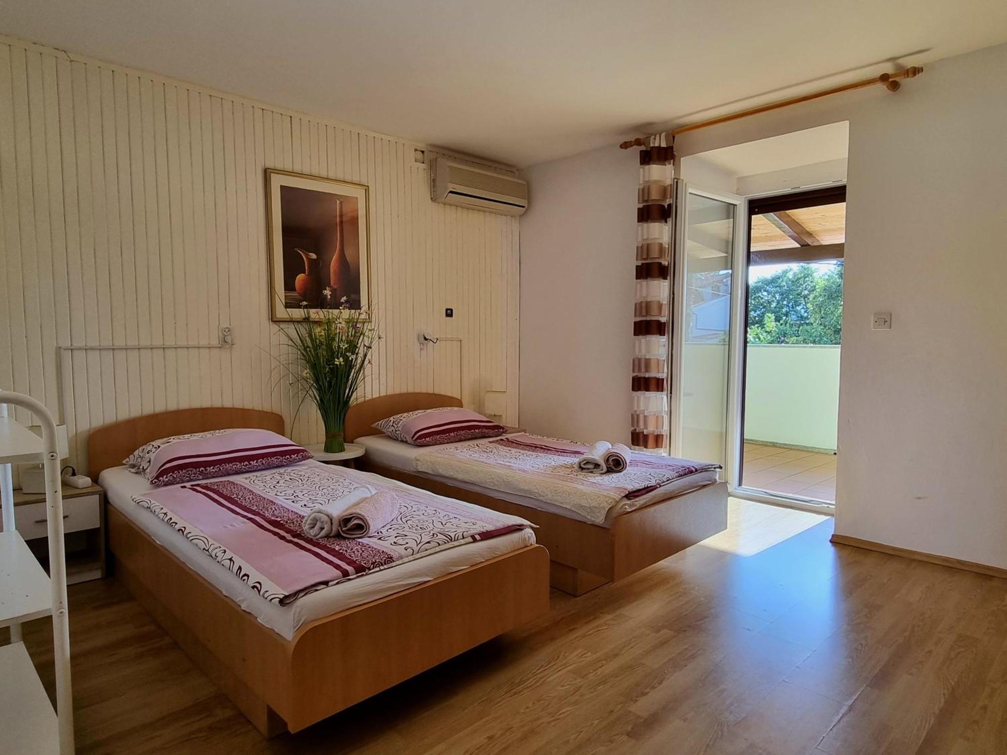 Apartment Melanie Skrbčići Exteriör bild