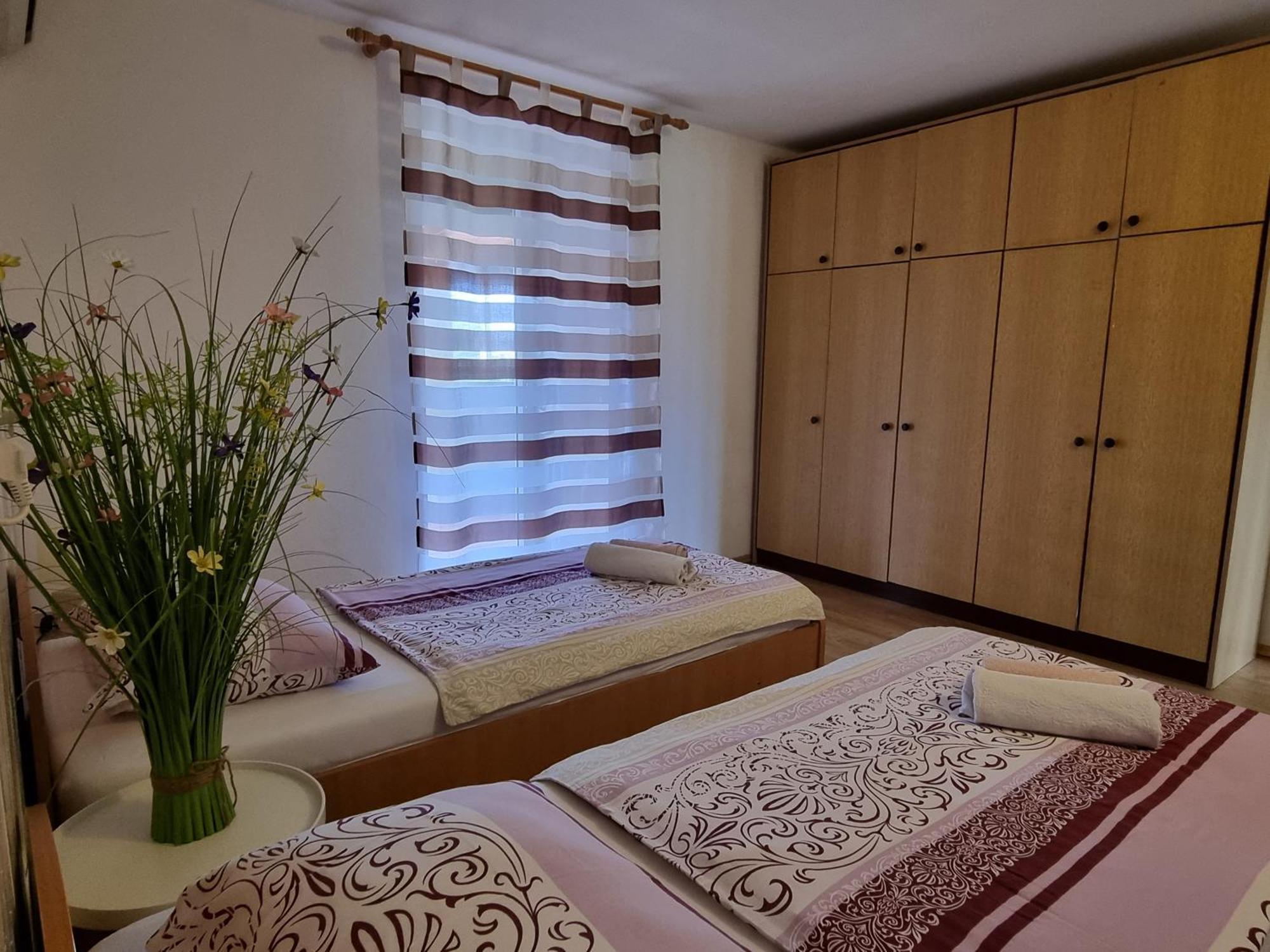 Apartment Melanie Skrbčići Exteriör bild